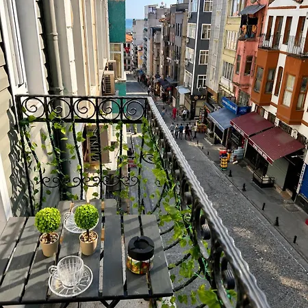 Asil House 4*